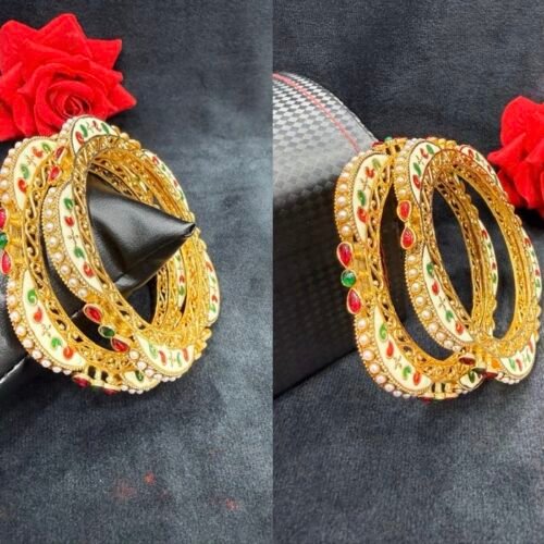 Heritage bangle set😍 Size 2.4