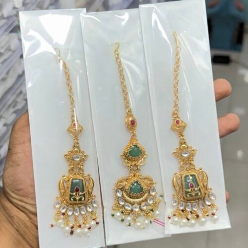 Heritage maang tikka