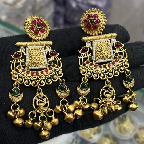 Heritage heavy premium Kashmiri earings😍