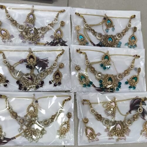 Rajwadi multi choker set