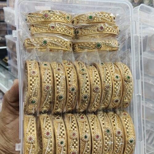 Rajwadi heavy gold bangles set Size 2.4