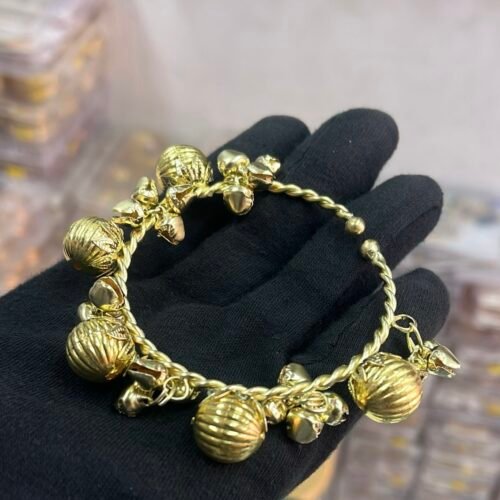 Kashmiri heavy braclet😍